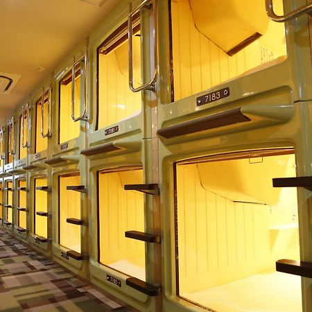 Shinjuku Kuyakusho-Mae Capsule Hotel Токіо Екстер'єр фото
