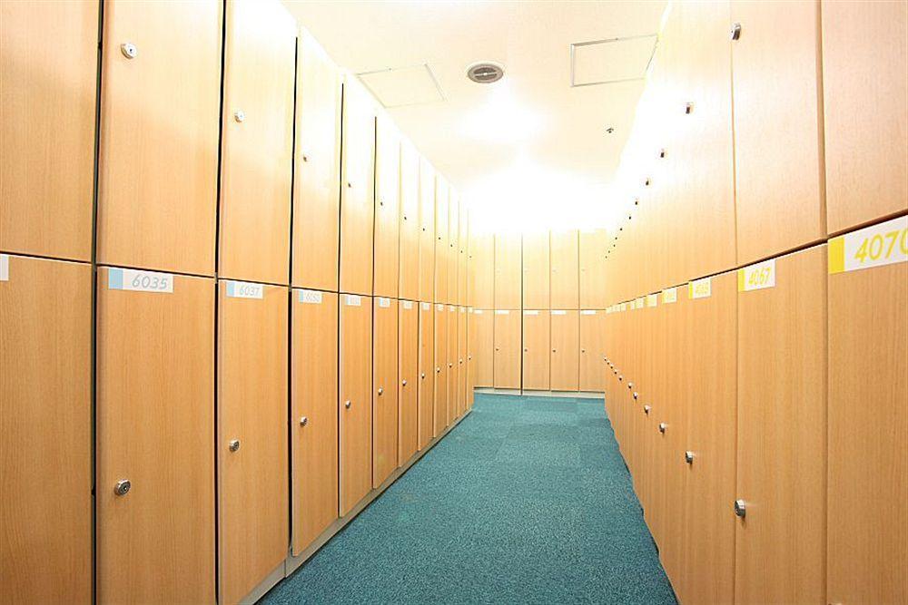 Shinjuku Kuyakusho-Mae Capsule Hotel Токіо Екстер'єр фото
